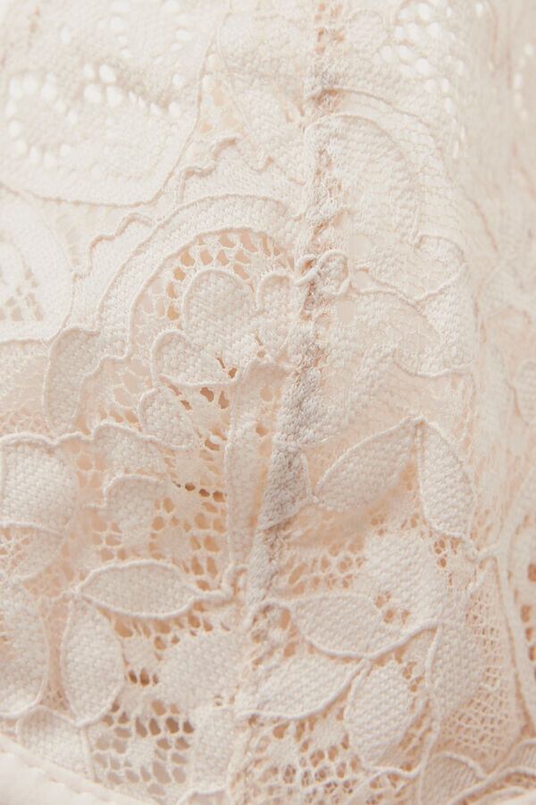 Biustonosz balkonetkowy Denise z koronką Biustonosz balkonetkowy Denise z koronką