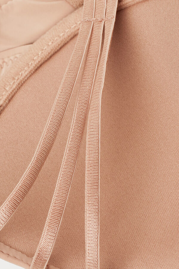 Biustonosz balkonetkowy Ilenia z Ultralight Microfiber Biustonosz balkonetkowy Ilenia z Ultralight Microfiber