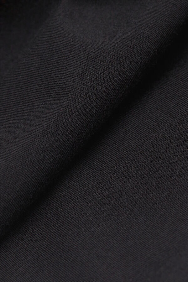 Bluzka z dekoltem w łódkę z ultralekkiej bawełny Bluzka z dekoltem w łódkę z ultralekkiej bawełny