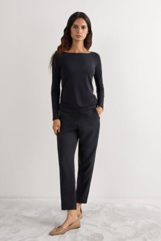 Bluzka z długim rękawem i dekoltem w łódkę z mikromodalu