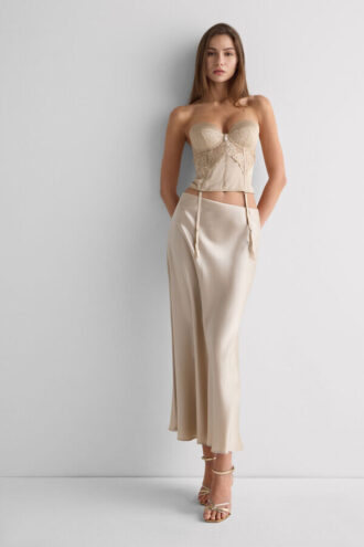 Jedwabiste kwiaty Anna Merrywidow