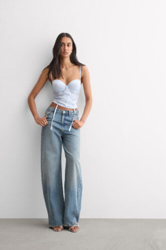 Jedwabiste kwiaty Anna Merrywidow