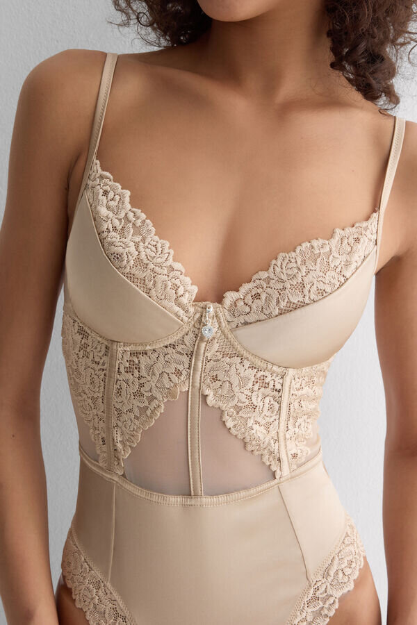 Jedwabiste kwiaty Body Demilune Jedwabiste kwiaty Body Demilune