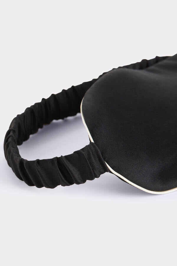 Jedwabna opaska na oczy Jedwabna opaska na oczy