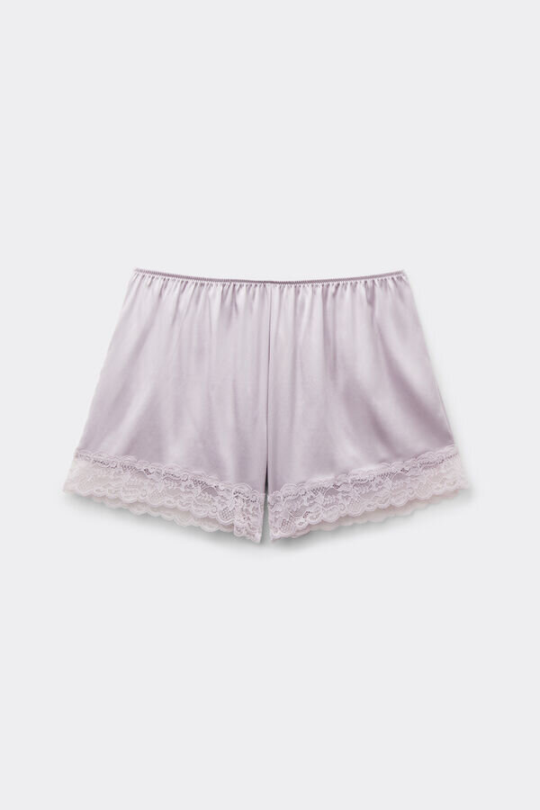 Jedwabne szorty z koronkową lamówką Jedwabne szorty z koronkową lamówką