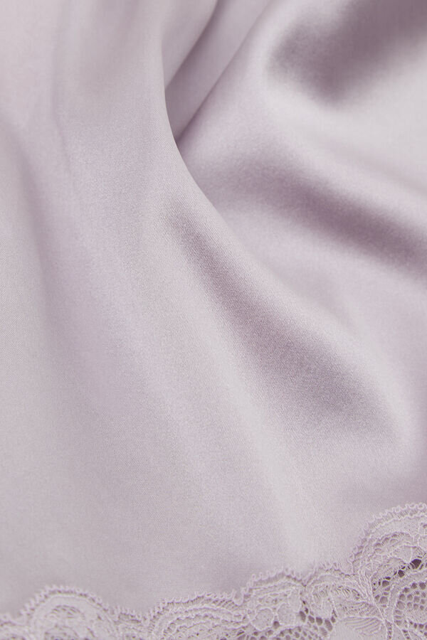 Jedwabne szorty z koronkową lamówką Jedwabne szorty z koronkową lamówką