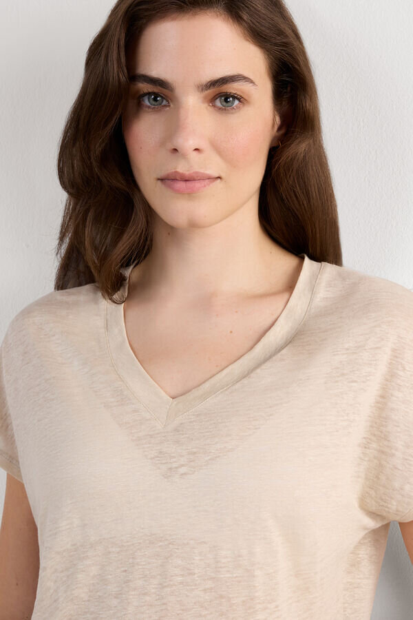 Koszulka z krótkim rękawem i dekoltem w serek z czystego lnu Koszulka z krótkim rękawem i dekoltem w serek z czystego lnu