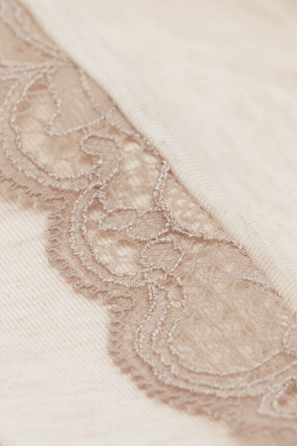 Krótka piżama z koronką z modalu Krótka piżama z koronką z modalu