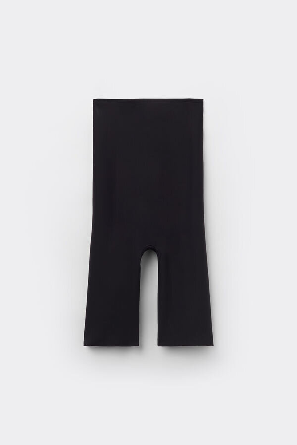 Kształtujące szorty z bezszwowej mikrofibry Kształtujące szorty z bezszwowej mikrofibry