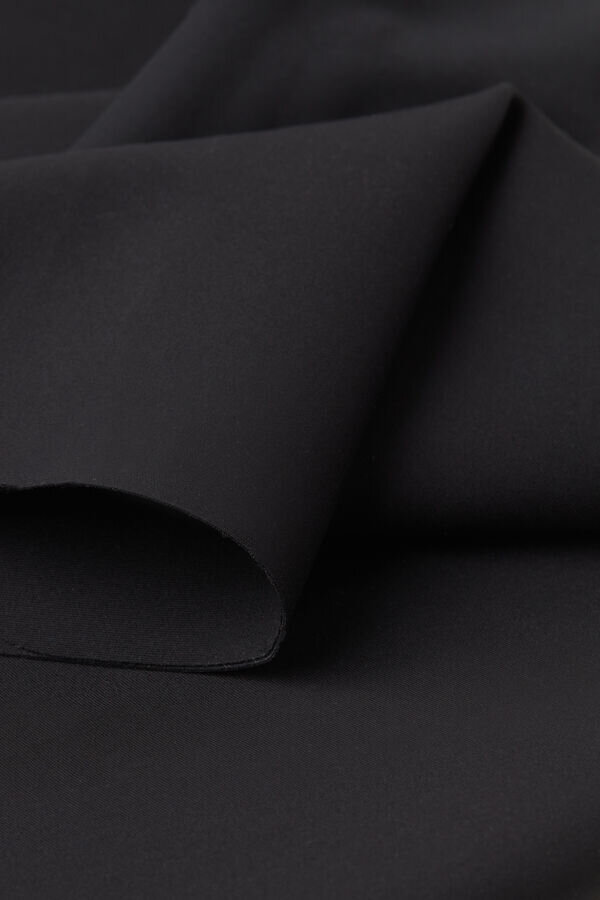 Kształtujące szorty z bezszwowej mikrofibry Kształtujące szorty z bezszwowej mikrofibry