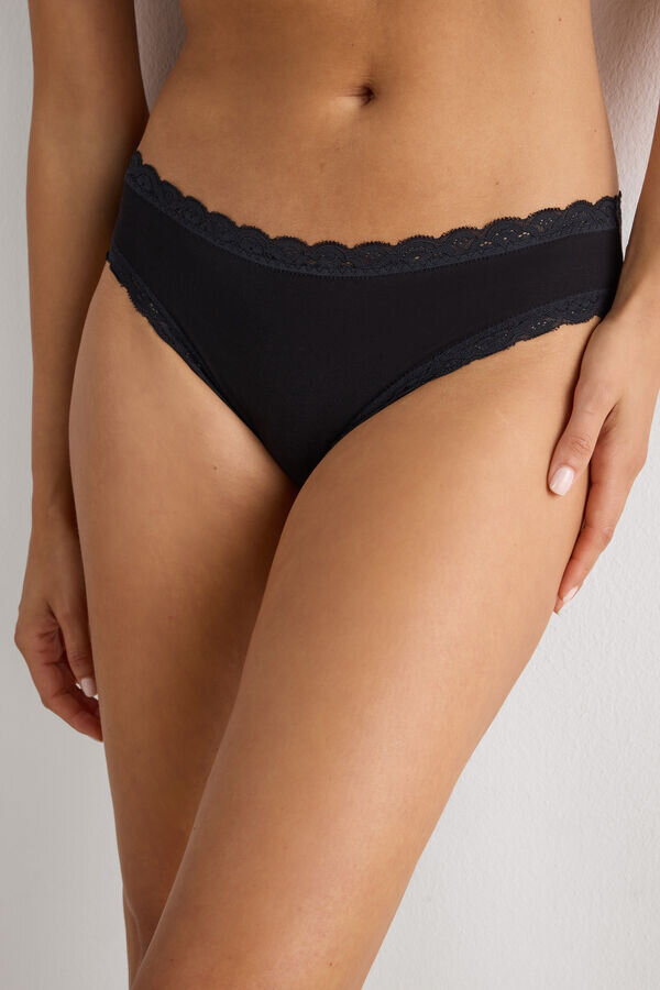 Majtki bawełniane i koronkowe Majtki bawełniane i koronkowe