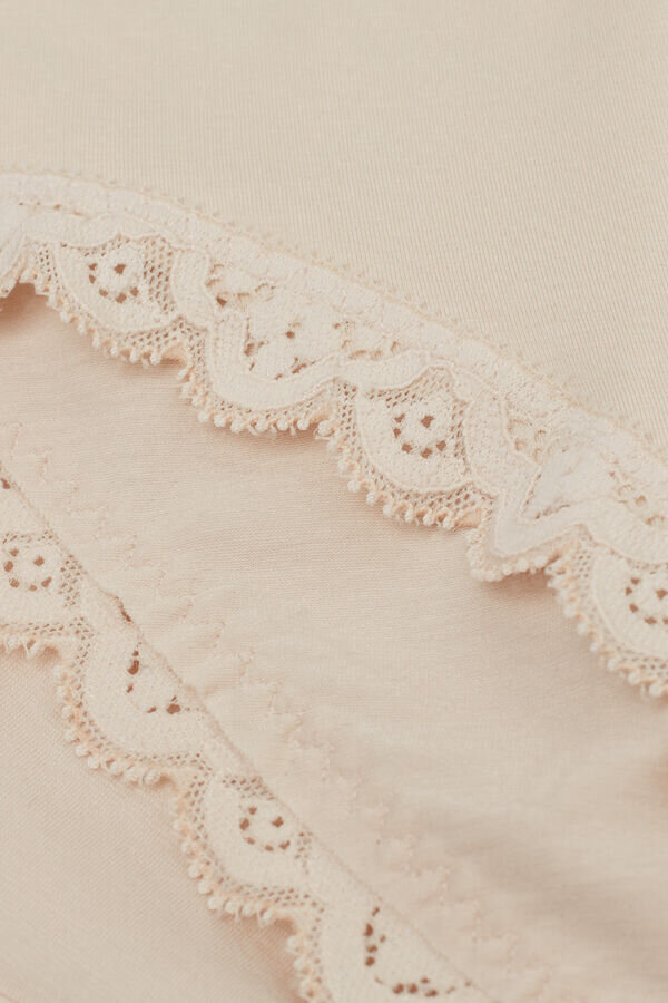 Majtki bawełniane i koronkowe Majtki bawełniane i koronkowe