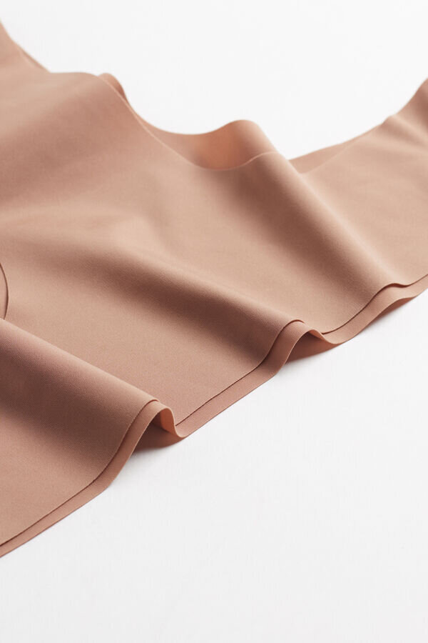 Majtki Brazilian z bezszwowej, ultralekkiej mikrofibry Majtki Brazilian z bezszwowej, ultralekkiej mikrofibry