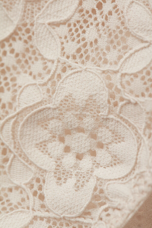 Majtki z koronką o niskim stanie Majtki z koronką o niskim stanie