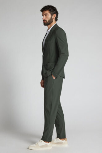 Spodnie nie wymagające prasowania