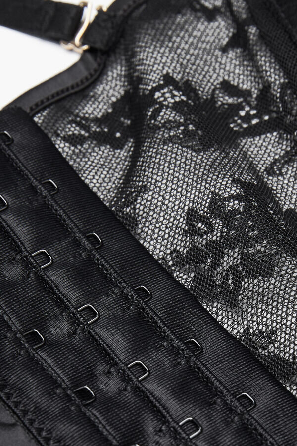 Sztuka bielizny damskiej Top z usztywnionym stanikiem Sztuka bielizny damskiej Top z usztywnionym stanikiem