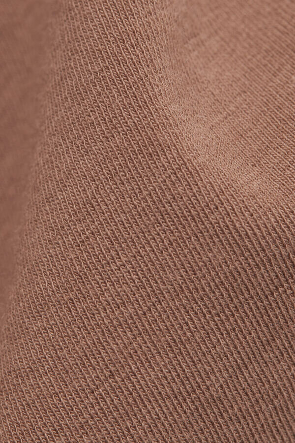 Ultralekka bawełniana koszulka z dekoltem w łódkę Ultralekka bawełniana koszulka z dekoltem w łódkę