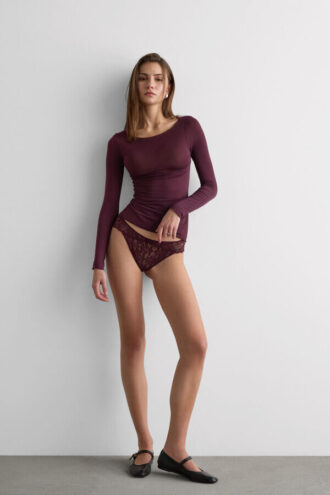 Ultralekki top z kaszmiru modalnego z dekoltem w łódkę