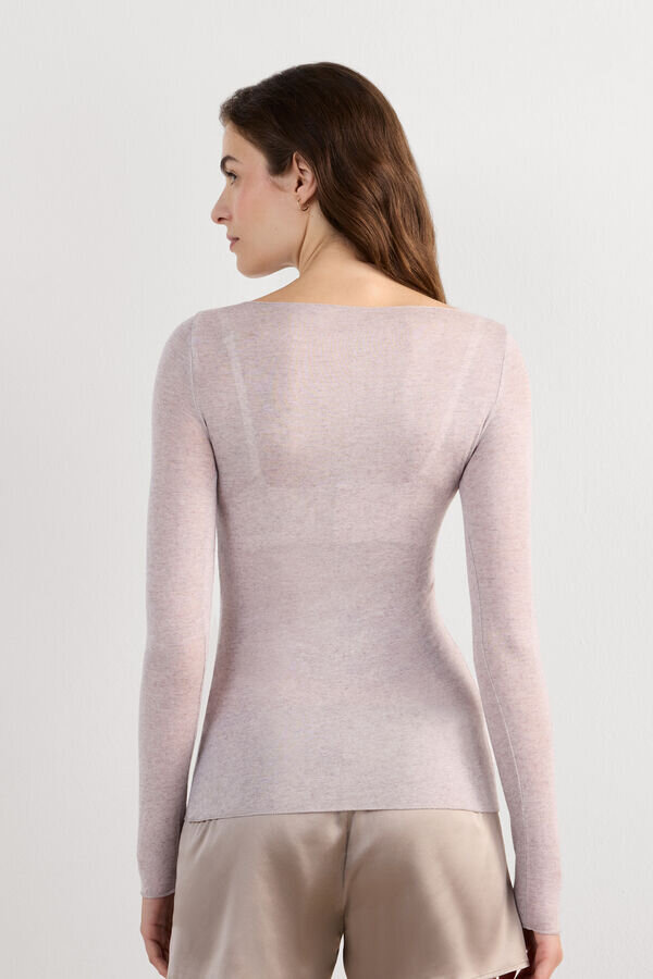 Ultralekki top z kaszmiru modalnego z dekoltem w łódkę Ultralekki top z kaszmiru modalnego z dekoltem w łódkę