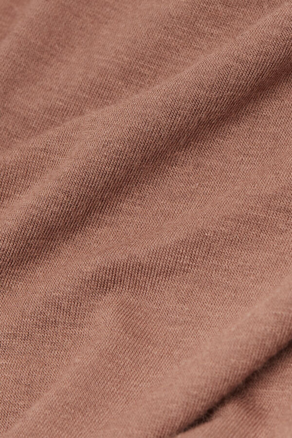 Ultralekki top z kaszmiru modalnego z dekoltem w łódkę Ultralekki top z kaszmiru modalnego z dekoltem w łódkę